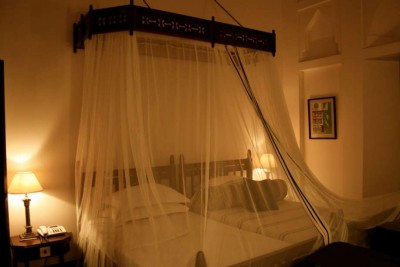 Kelambu Tidur: Jenis, Fungsi, Ukuran, Harga